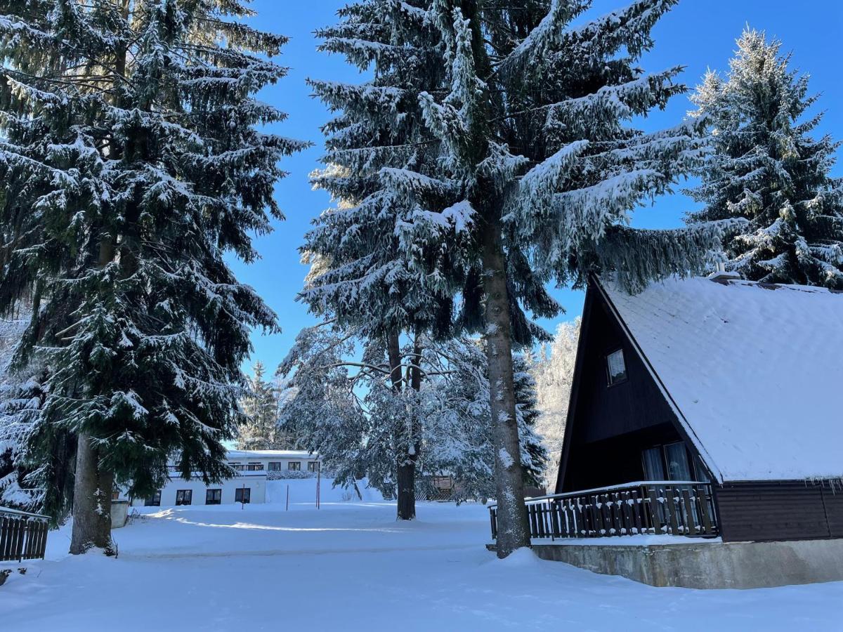 Hotel A Penzion Pegas Vlachovice 外观 照片
