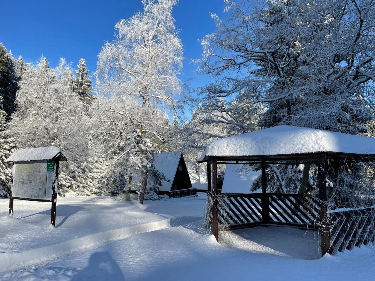 Hotel A Penzion Pegas Vlachovice 外观 照片