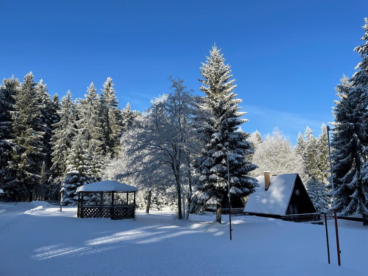 Hotel A Penzion Pegas Vlachovice 外观 照片