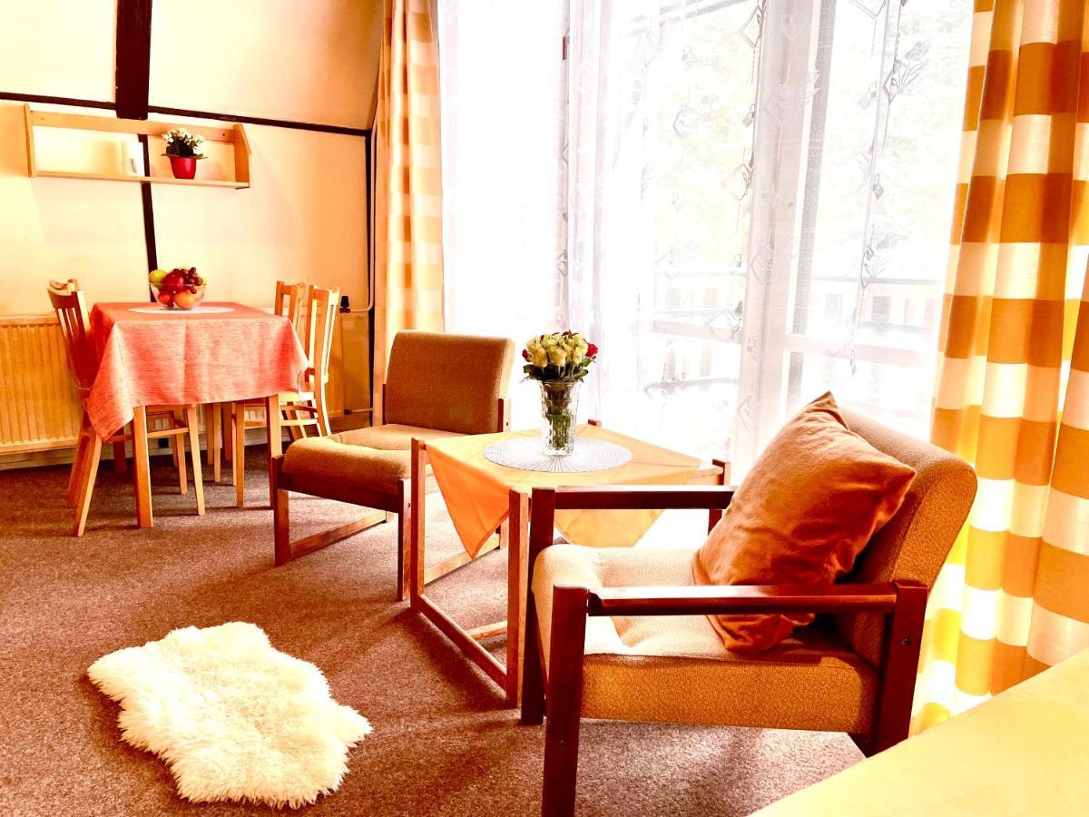 Hotel A Penzion Pegas Vlachovice 外观 照片